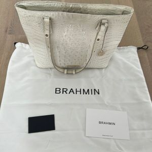White embossed Brahman tote bag